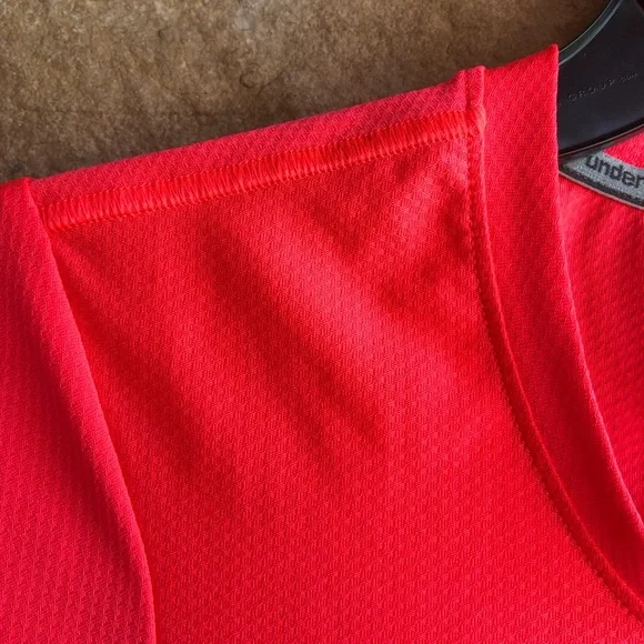 Under Armour neon orange pink Fitted Workout Shirt women Small EUC - Picture 3 of 8